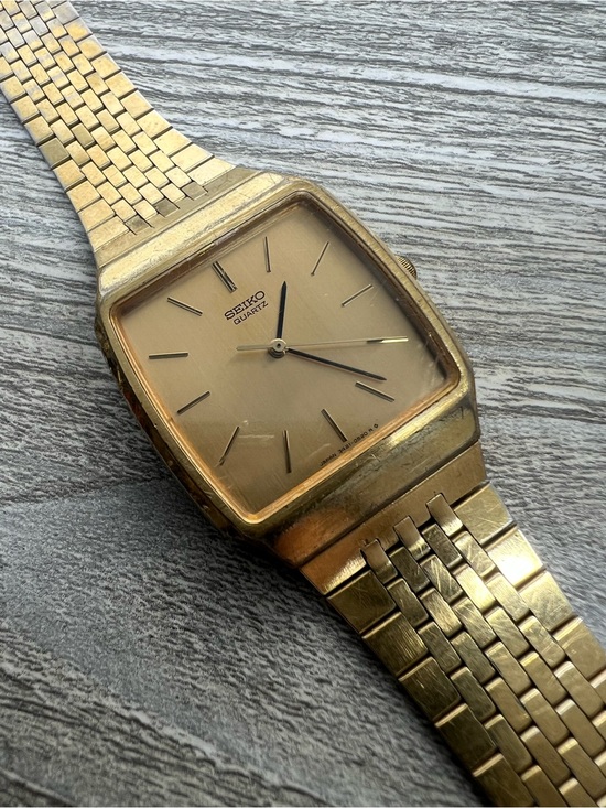 Seiko Other - Seiko Gold Tone Rectangular Bracelet Watch